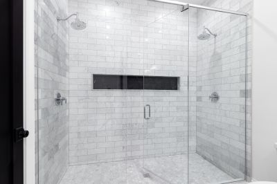 Compact Square Shower Layout